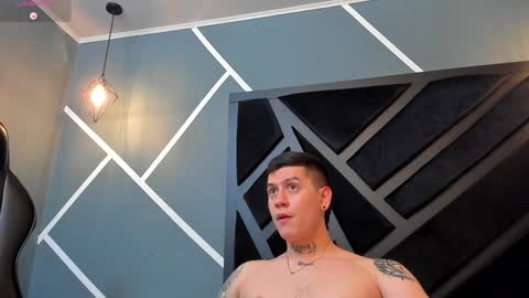 YEIKO ROMERO online show from 01/14/25, 11:27