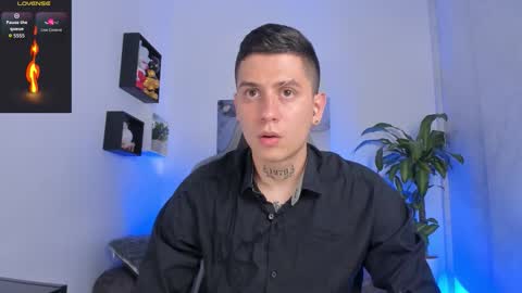 YEIKO ROMERO online show from 09/17/25, 12:56