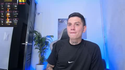 YEIKO ROMERO online show from 10/21/25, 01:06