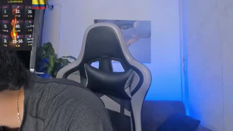 YEIKO ROMERO online show from 11/14/25, 08:40