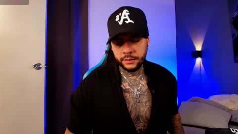 yeikoe1 online show from 01/17/25, 02:18