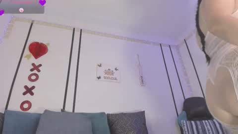 Snapshot of yelena_owens chatting on 03/10/26, 01:54 Yelena Owens online show from 03/10/26, 01:54