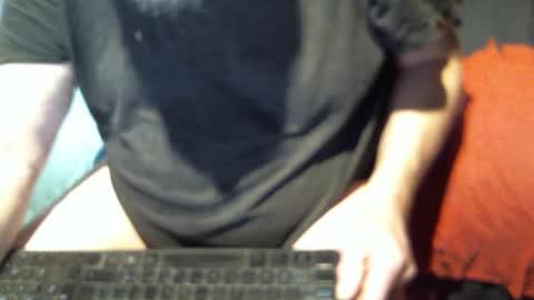 .     y e l l o w s n a k e s       . online show from 11/01/25, 03:03