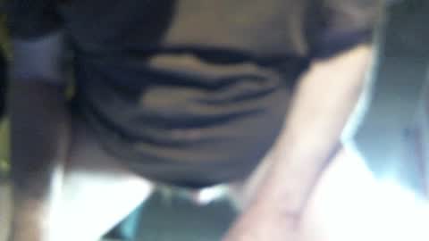 Snapshot of yellowsnakes chatting on 05/06/26, 04:19 . y e l l o w s n a k e s . online show from 05/06/26, 04:19
