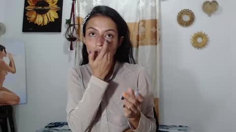 Snapshot of yemaya_28 chatting on 01/19/25, 09:55 Yemaya 28 online show from 01/19/25, 09:55