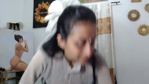 Snapshot of yemaya_28 chatting on 01/20/25, 10:07 Yemaya 28 online show from 01/20/25, 10:07