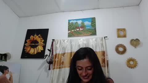 Snapshot of yemaya_28 chatting on 01/25/25, 09:57 Yemaya 28 online show from 01/25/25, 09:57