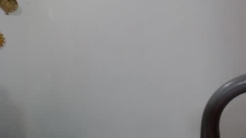 Snapshot of yemaya_28 chatting on 02/10/25, 11:46 Yemaya 28 online show from 02/10/25, 11:46