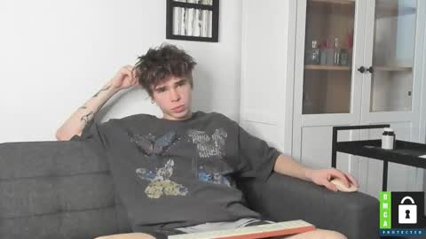 Yen online show from 11/29/25, 07:22