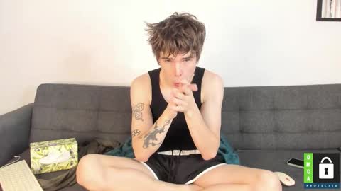 Yen online show from 12/01/25, 06:40