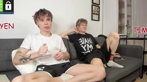 Yen online show from 12/14/25, 07:51