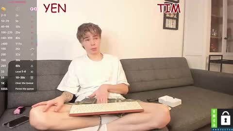 Yen online show from 12/15/25, 07:18