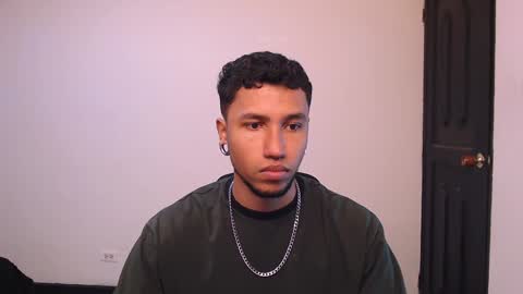 Snapshot of yerfon_s1 chatting on 12/30/24, 10:34 Yeff ind. model online show from 12/30/24, 10:34