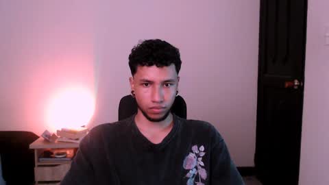 Snapshot of yerfon_s1 chatting on 02/03/25, 11:47 Yeff ind. model online show from 02/03/25, 11:47