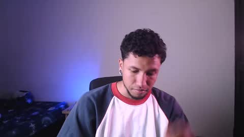 Snapshot of yerfon_s1 chatting on 03/06/25, 05:35 Yeff ind. model online show from 03/06/25, 05:35