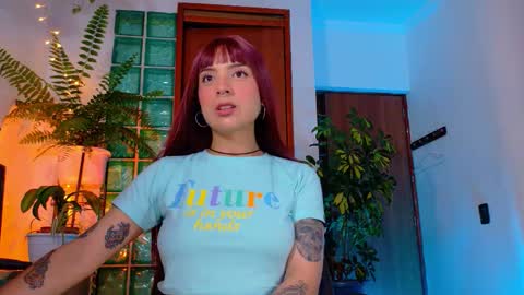 Snapshot of yeriawaddell_ chatting on 10/12/25, 01:26 yeriawaddell  online show from 10/12/25, 01:26