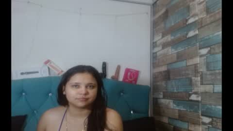 Snapshot of yesamin_stone18 chatting on 06/18/26, 12:09 yesamin_stone18 online show from 06/18/26, 12:09