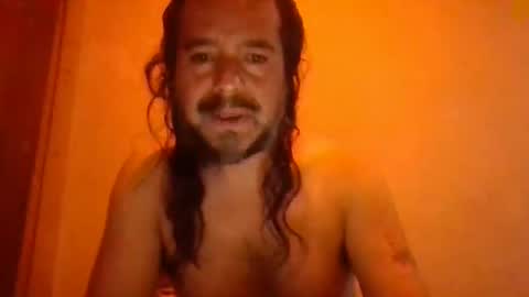 Snapshot of yeshuaaa999 chatting on 11/19/25, 12:10 yeshuaaa999 online show from 11/19/25, 12:10