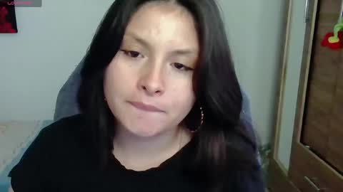 Snapshot of yessica_gomez01 chatting on 05/22/26, 10:37 yessica_gomez01 online show from 05/22/26, 10:37