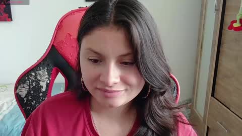 Snapshot of yessica_gomez01 chatting on 05/23/26, 12:53 yessica_gomez01 online show from 05/23/26, 12:53