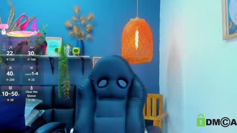 yessika_parker online show from 05/18/26, 08:31