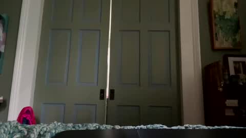 yessirmoreplease online show from 02/07/25, 07:27