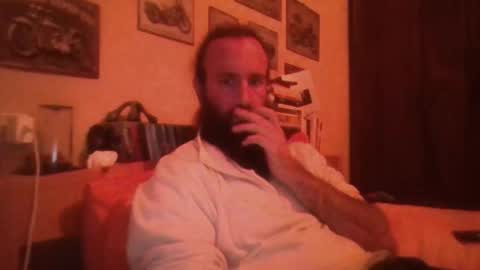 Snapshot of yeti_92 chatting on 10/30/25, 05:57 yeti_92 online show from 10/30/25, 05:57
