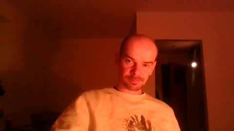 yewloo online show from 01/18/26, 03:38