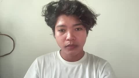 Snapshot of yie1995 chatting on 04/15/26, 11:27 Rafaela09 online show from 04/15/26, 11:27