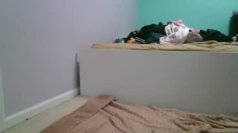 yin476 online show from 12/18/25, 11:00