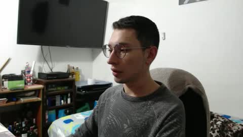 Snapshot of yinmao08 chatting on 02/16/26, 01:57 yinmao08 online show from 02/16/26, 01:57