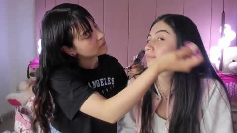 yinyang_luar online show from 12/19/25, 07:21