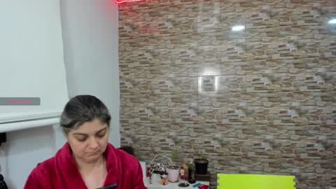 yinyyanghot online show from 12/19/25, 01:23