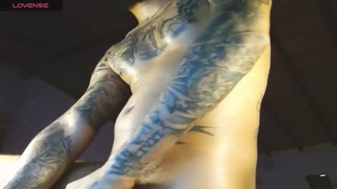 Snapshot of yio__cohen chatting on 01/11/25, 09:36 yio cohen  online show from 01/11/25, 09:36