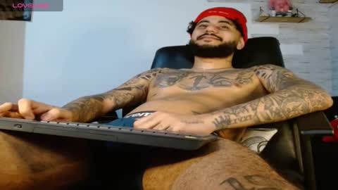 Snapshot of yio__cohen chatting on 01/24/25, 01:56 yio cohen  online show from 01/24/25, 01:56