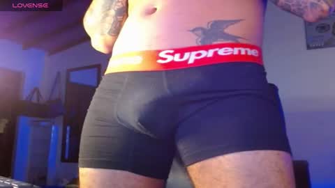 Snapshot of yio__cohen chatting on 02/05/25, 06:46 yio cohen  online show from 02/05/25, 06:46