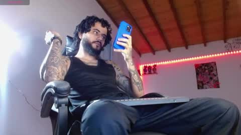 Snapshot of yio__cohen chatting on 10/03/25, 03:14 yio cohen  online show from 10/03/25, 03:14