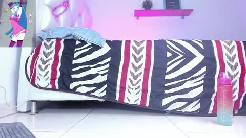 Yiovanna online show from 12/10/24, 12:05