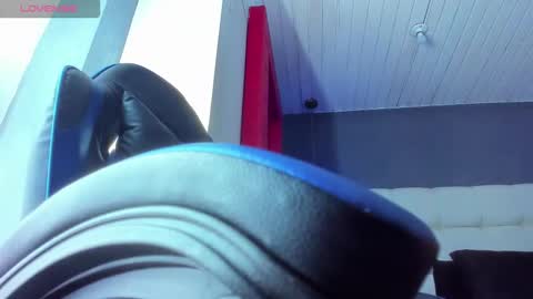 Yiyo online show from 02/20/26, 06:19