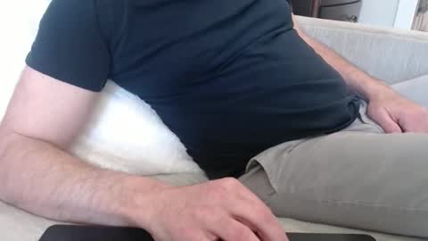 James online show from 03/11/25, 06:41