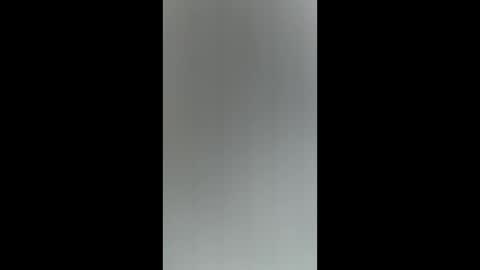 Snapshot of ykwt4 chatting on 12/15/25, 09:41 ykwt4 online show from 12/15/25, 09:41