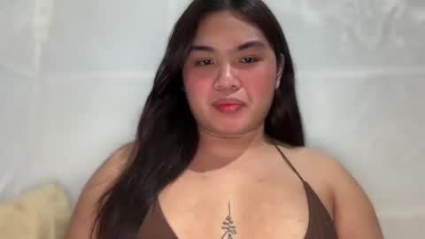 yllana love online show from 01/03/25, 08:01