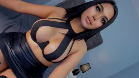 Snapshot of ylonagrae chatting on 02/03/25, 09:19 ylonagrae online show from 02/03/25, 09:19