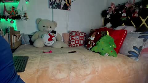 lucy online show from 12/17/25, 04:51