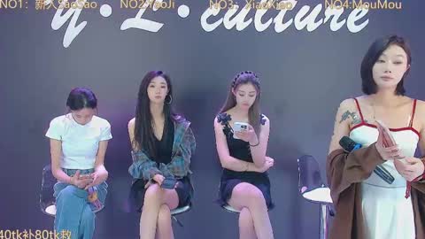 Snapshot of ylwh001 chatting on 09/13/25, 02:22 ylwh001 online show from 09/13/25, 02:22