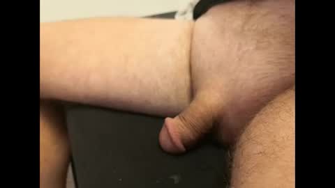 Snapshot of ymustlovusmygigandicus chatting on 10/01/25, 05:35 ymustlovusmygigandicus online show from 10/01/25, 05:35