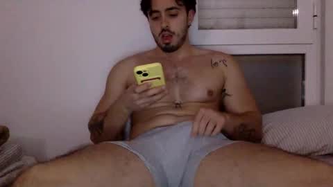 yngspaniard online show from 11/17/25, 05:08