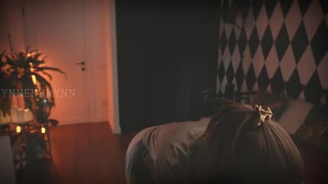 ynnenbrynn online show from 12/16/24, 11:01