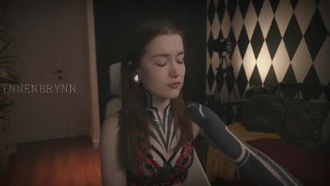 ynnenbrynn online show from 02/15/25, 04:25