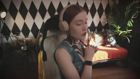 ynnenbrynn online show from 03/12/25, 05:35